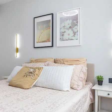 Apartament Brand New 1br In Center *