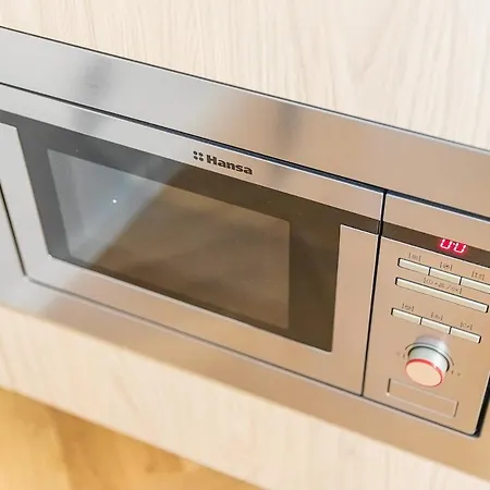 Lägenhet Brand New 1br In Center